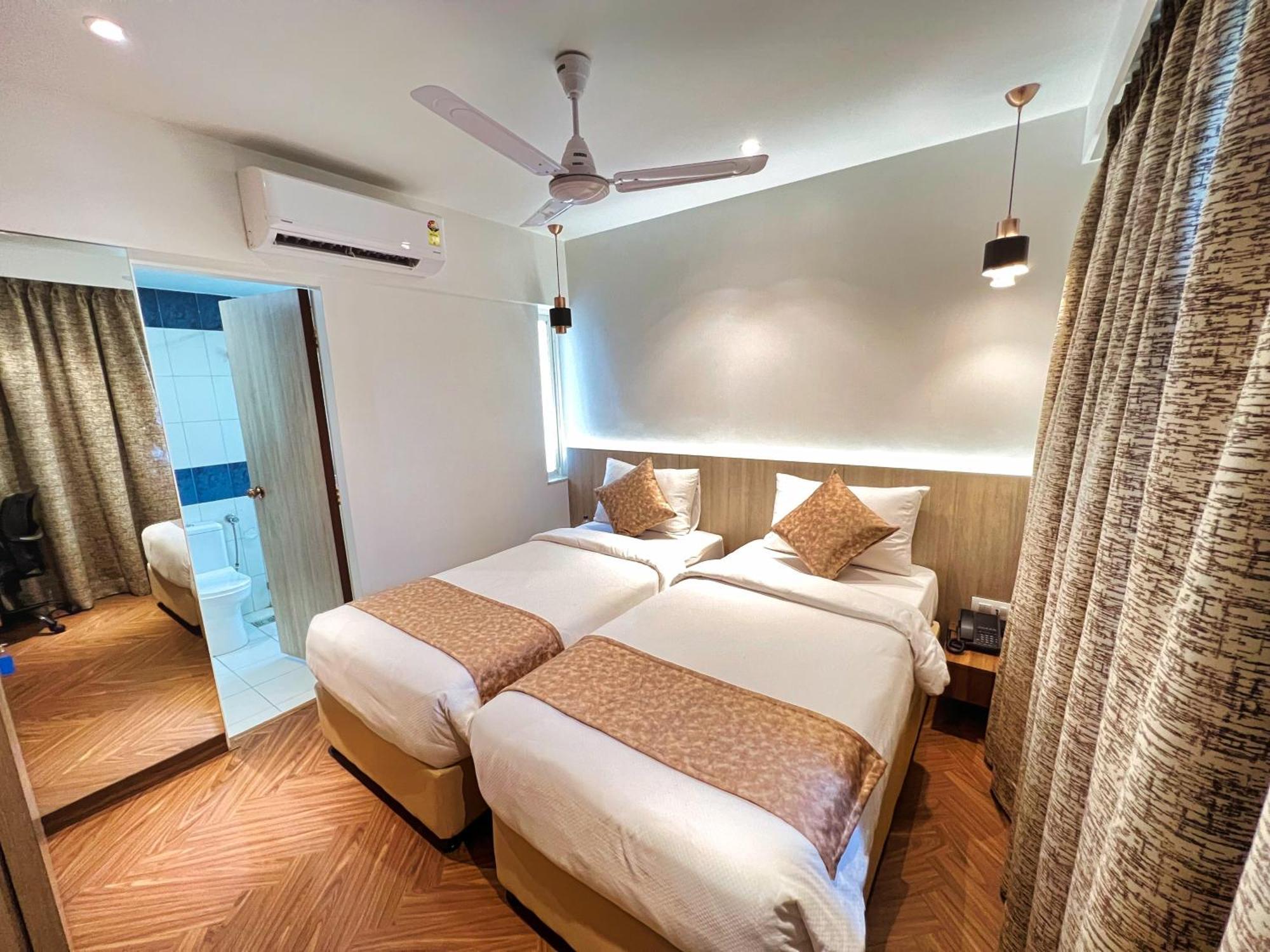 White House By Maxxvalue Service Apartments Bandra Bombaj Zewnętrze zdjęcie