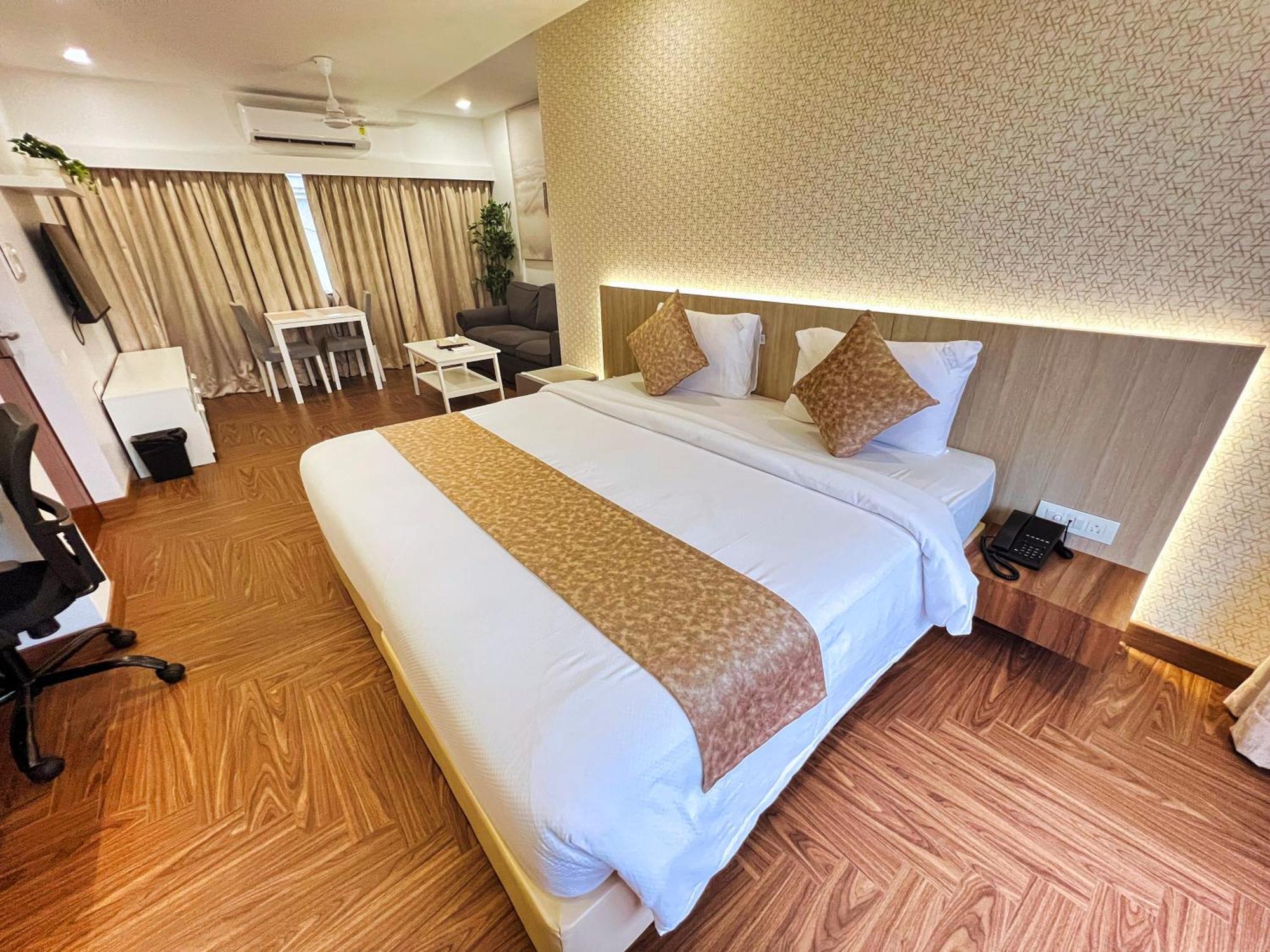 White House By Maxxvalue Service Apartments Bandra Bombaj Zewnętrze zdjęcie