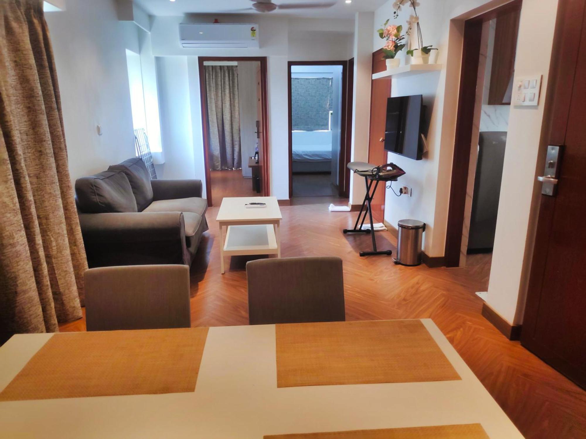 White House By Maxxvalue Service Apartments Bandra Bombaj Zewnętrze zdjęcie